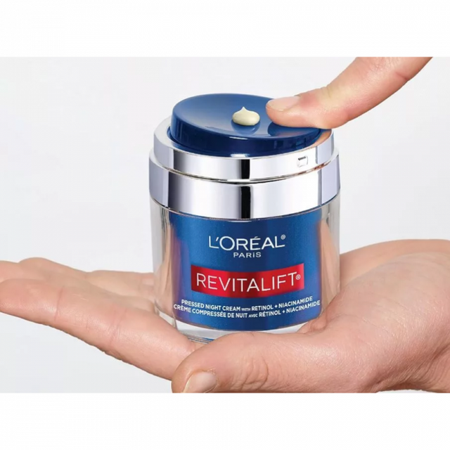 Kem dưỡng ẩm Loreal Revitalift Ban Đêm 48G 1